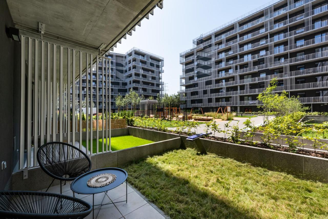 Wola Cosy White Apartment Varsóvia Exterior foto